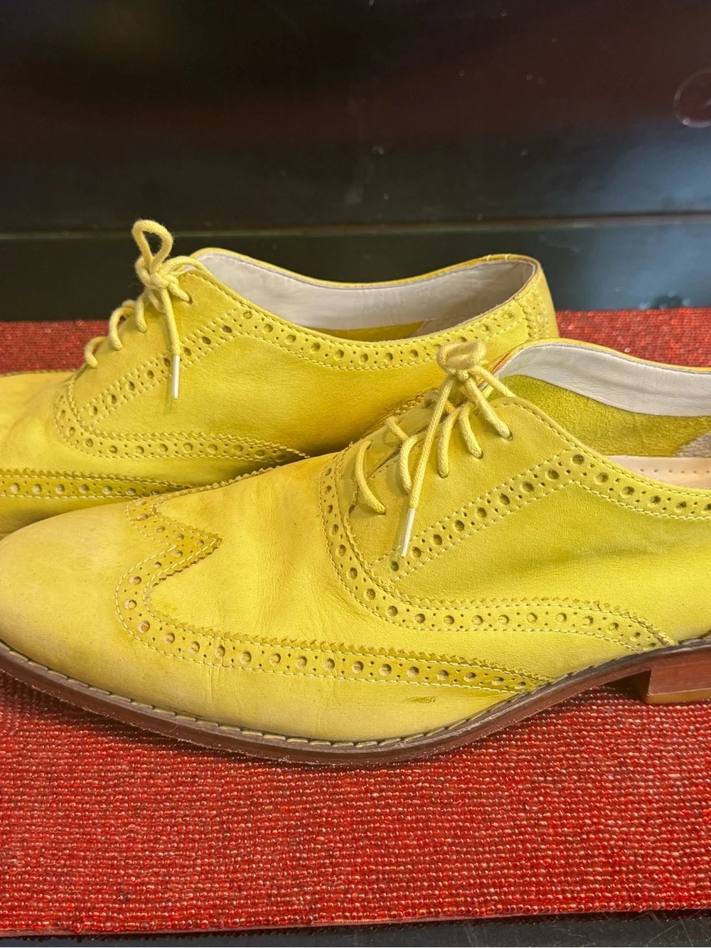 Cole Haan Yellow Wingtip Oxfords – Men's Size 9M